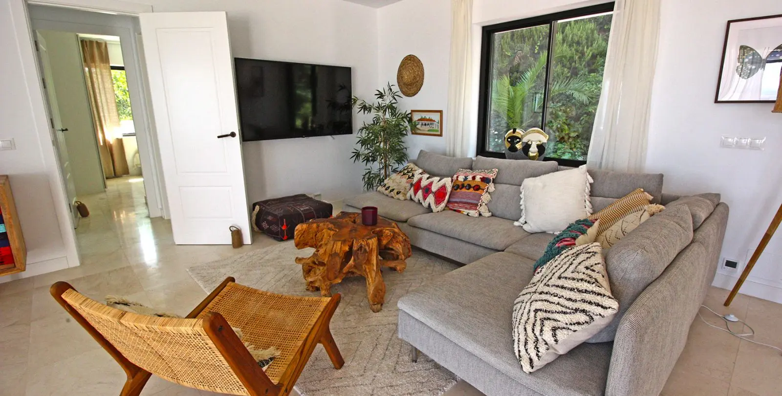 Sale of detached villa in La Capellania 15