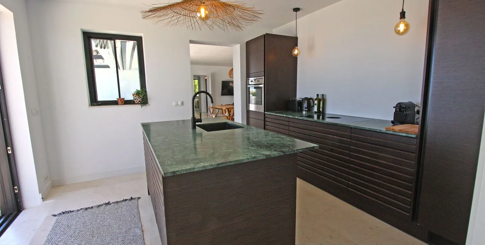 Sale of detached villa in La Capellania 24