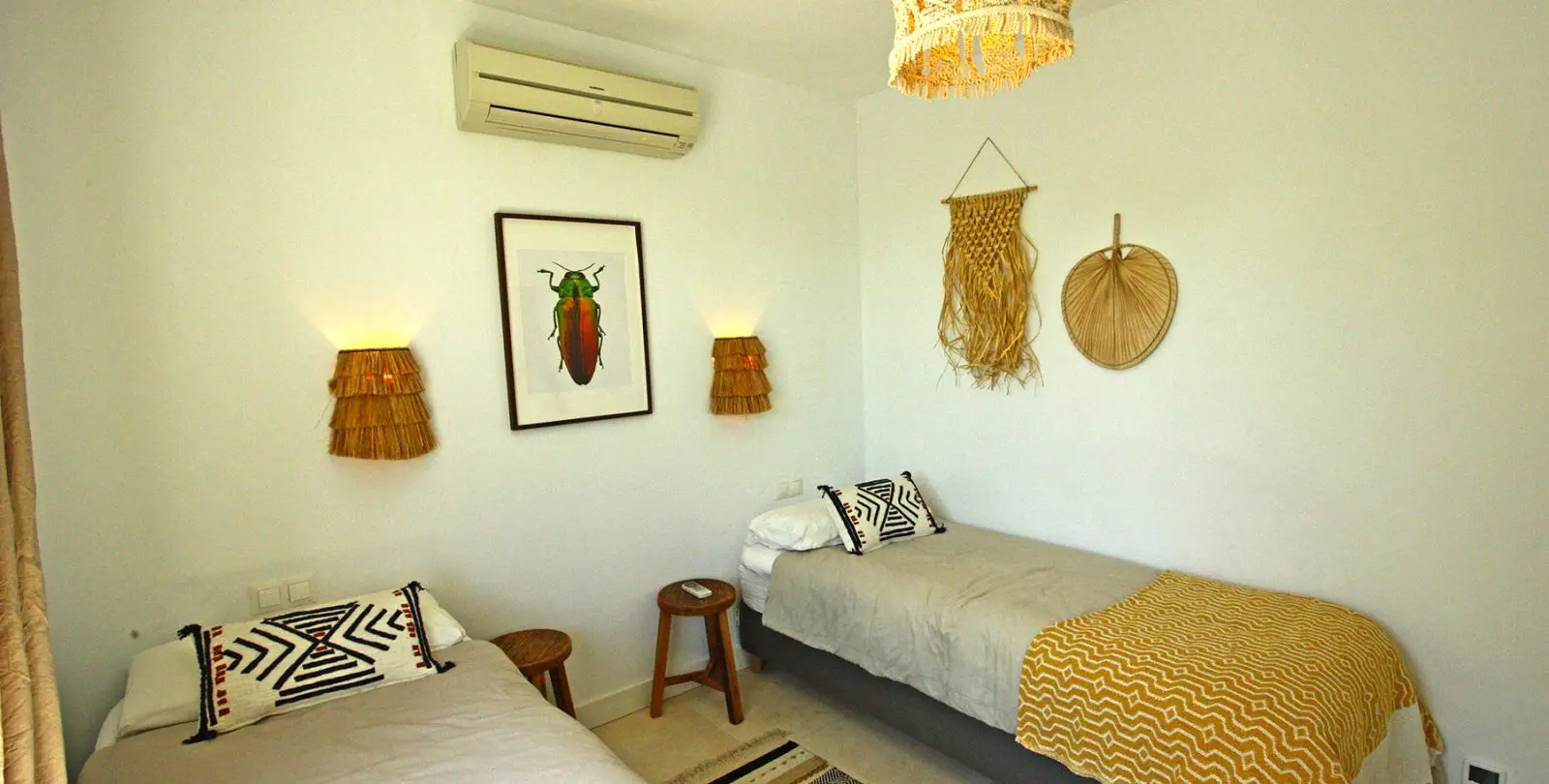 Sale of detached villa in La Capellania 33