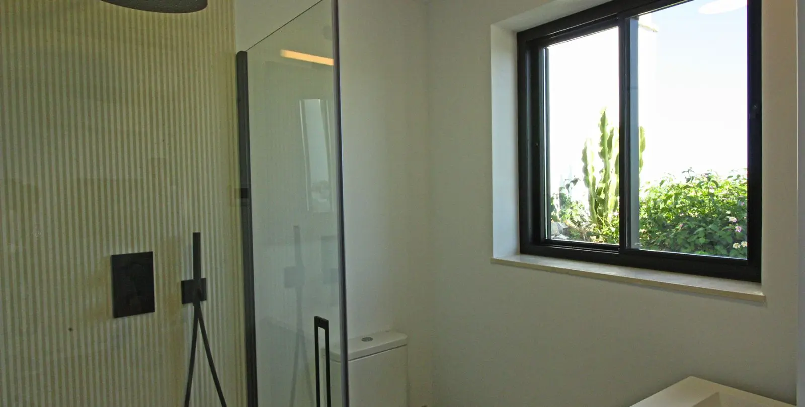 Sale of detached villa in La Capellania 41