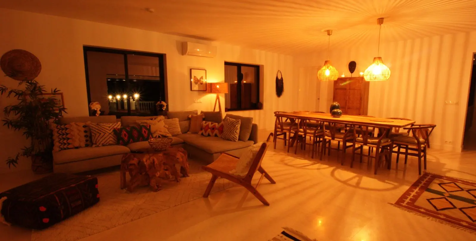 Sale of detached villa in La Capellania 51