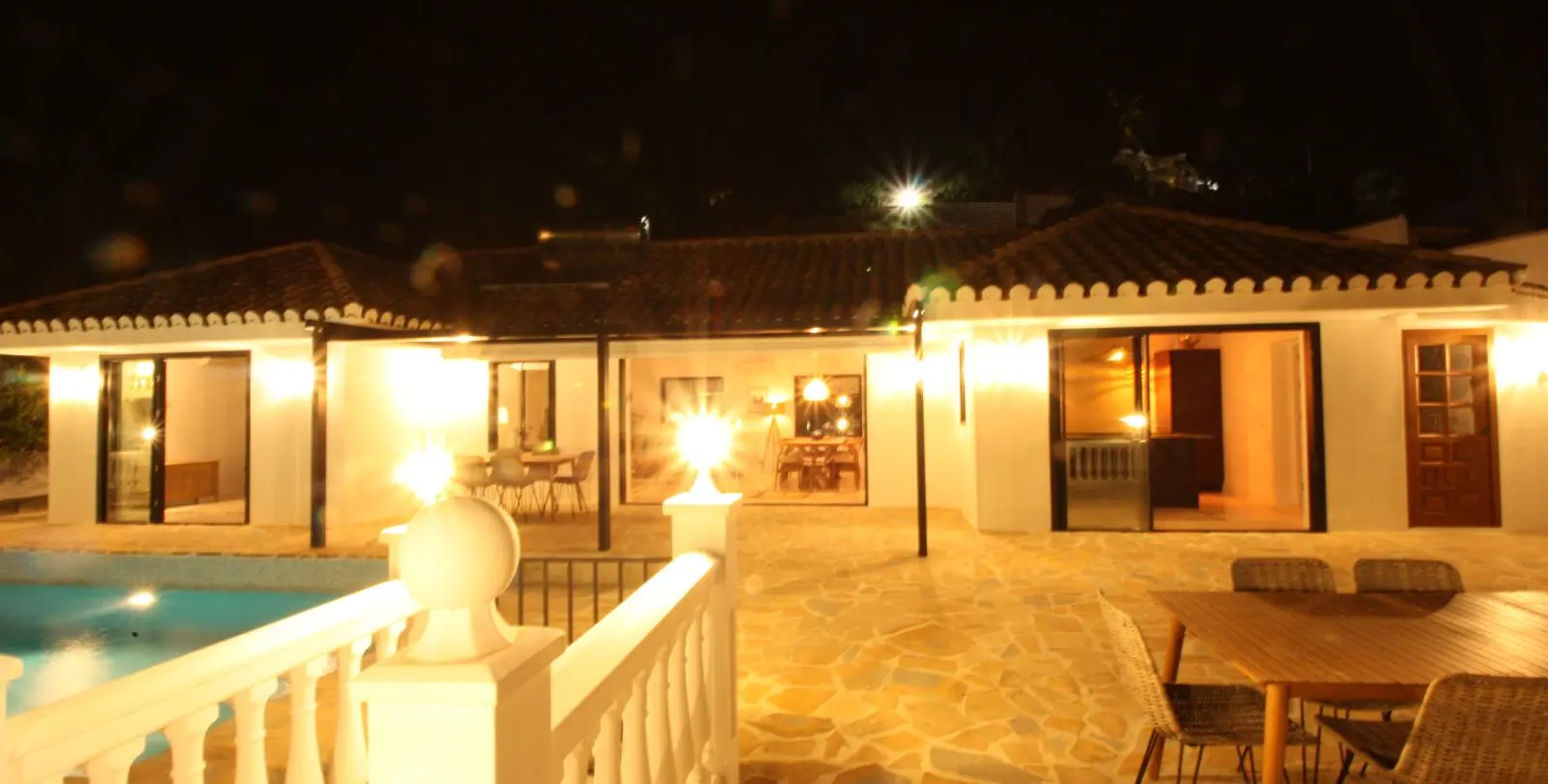 Sale of detached villa in La Capellania 67