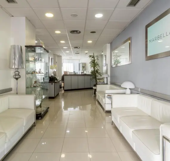 Venta de negocio en Nueva Andalucía