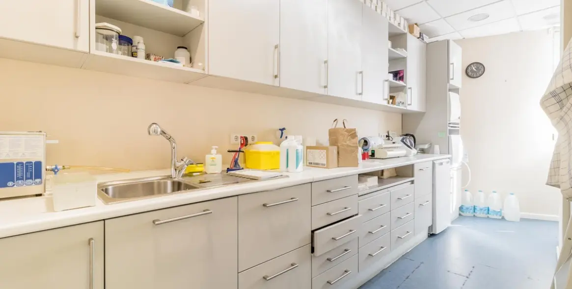 Sale of business in Nueva Andalucía 24