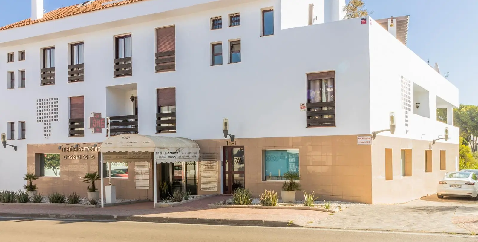 Sale of business in Nueva Andalucía 2