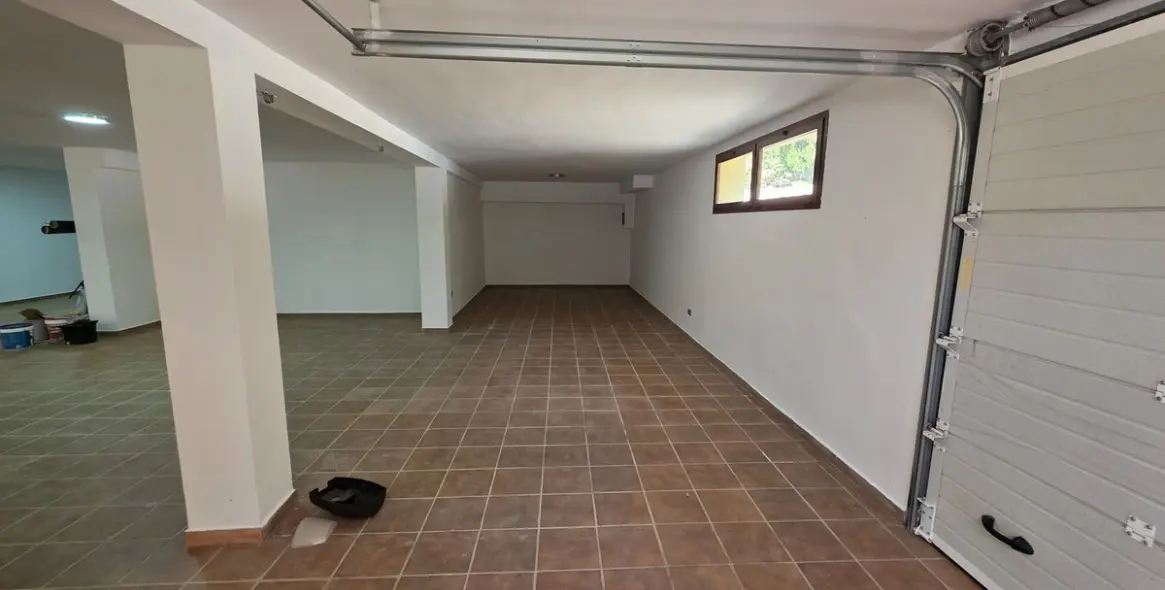 Продажа  отдельно стоящей виллы в Hacienda Las Chapas 29