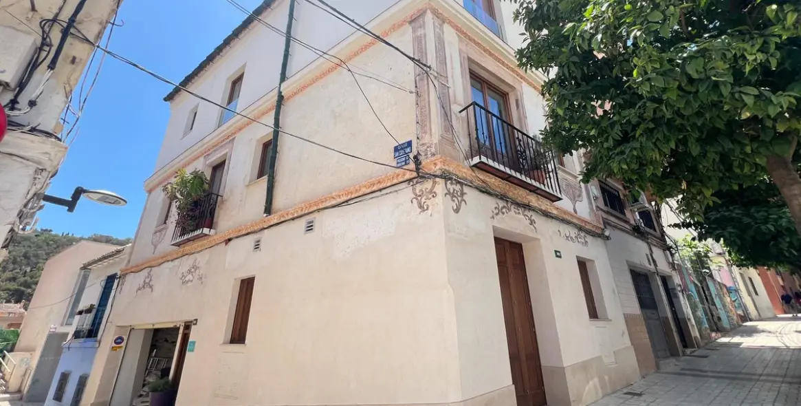 Продажа апартаментного комплекса в Málaga 24