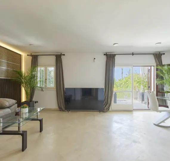 Semi-detached house R4782646