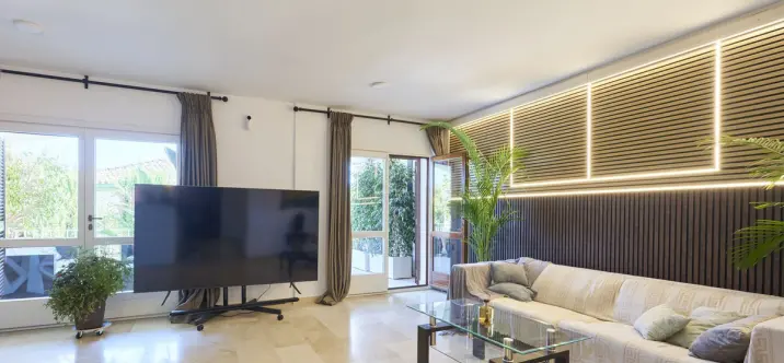 Semi-detached house R4783072 2