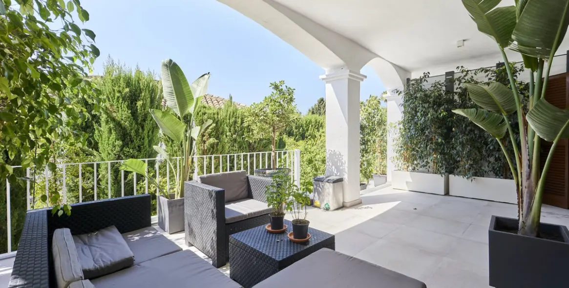 Краткосрочная аренда дома на две семьи в The Golden Mile 34