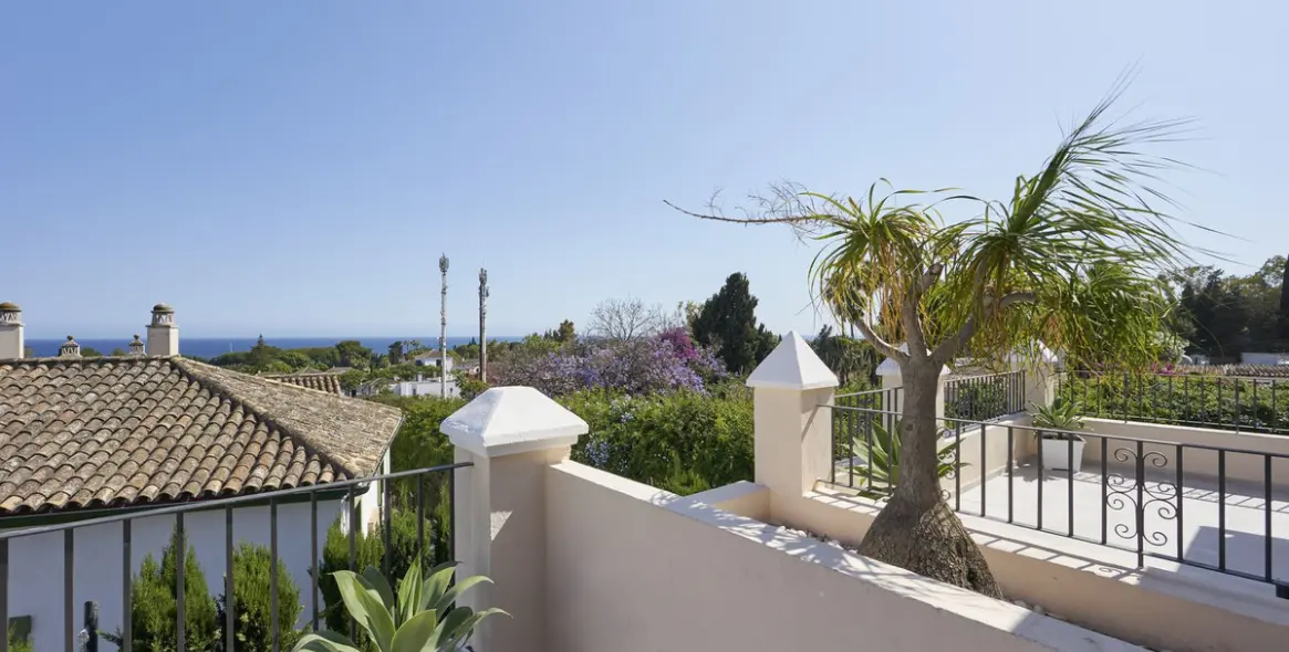 Краткосрочная аренда дома на две семьи в The Golden Mile 38