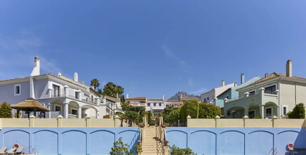 Краткосрочная аренда дома на две семьи в The Golden Mile 43