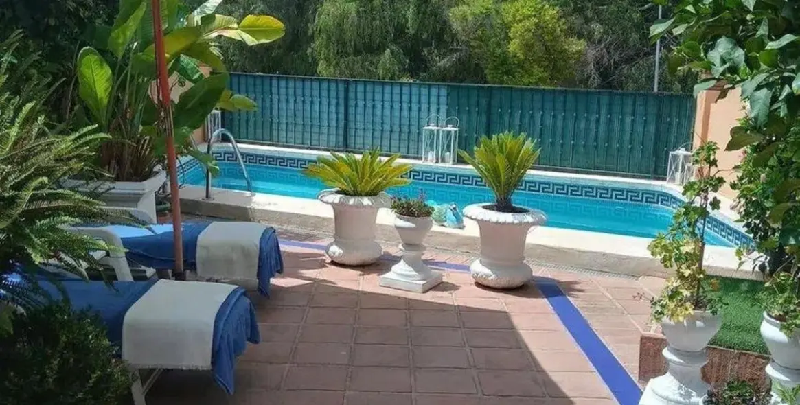 Sale of townhouse in Marbella (district The Golden Mile) 1