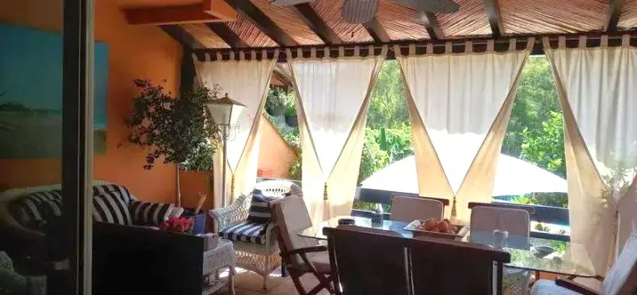 Townhouse R4764316 1