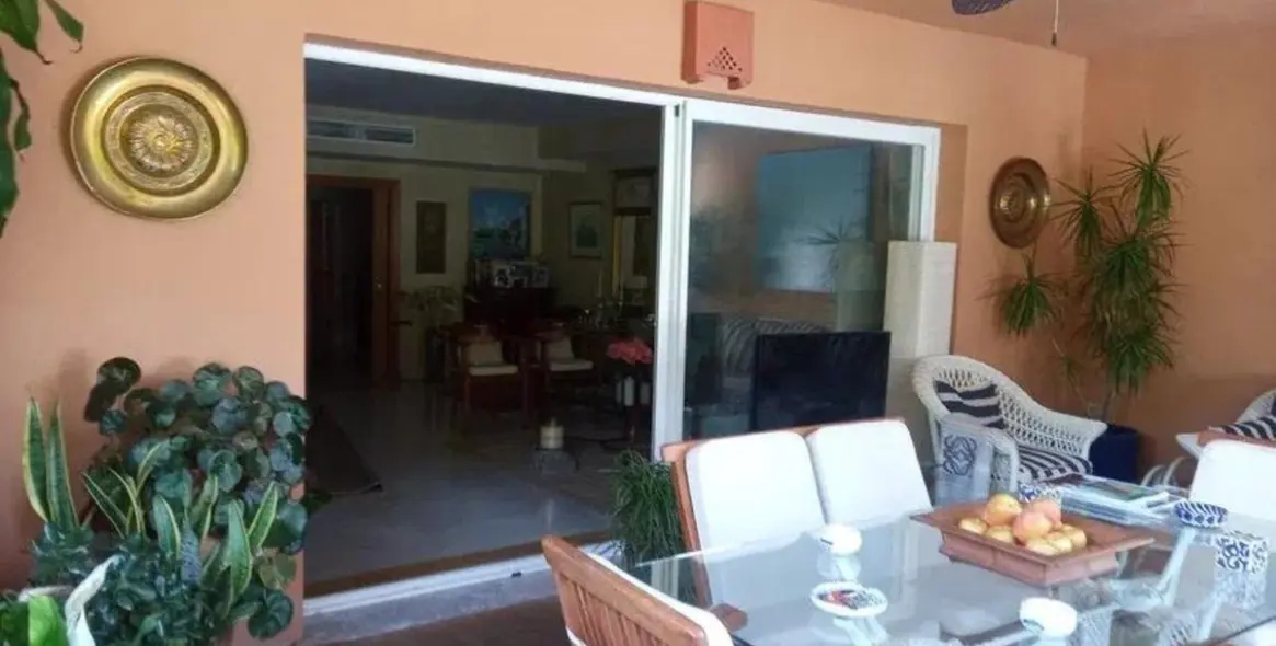 Sale of townhouse in Marbella (district The Golden Mile) 4