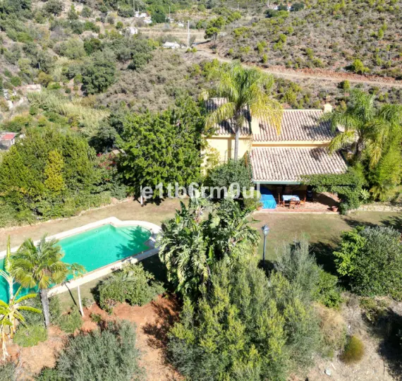 Finca - cortijo R4913407
