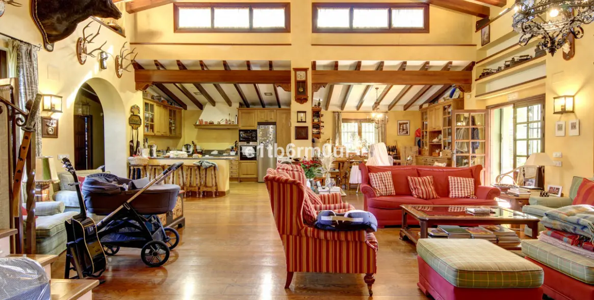 Sale of finca - cortijo in Malaga (district Provincia de Málaga) 4