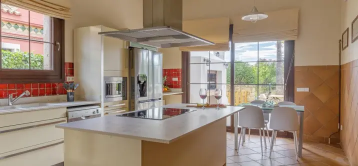 Sale of detached villa in Mijas Golf 4