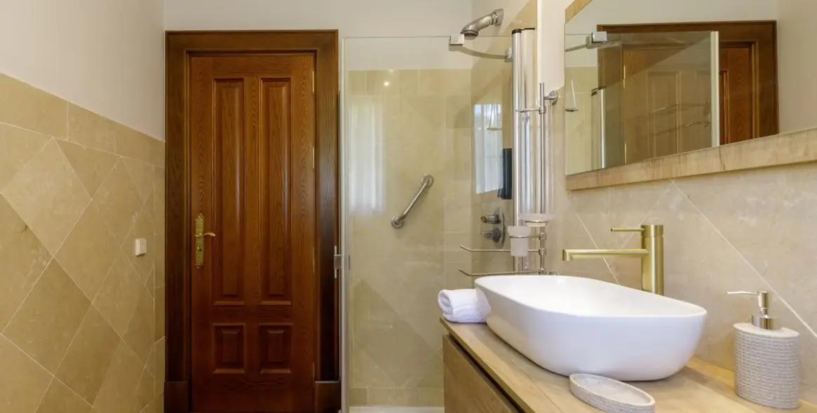 Sale of detached villa in Mijas Golf 17