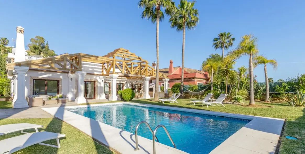 Sale of detached villa in Mijas Golf 19