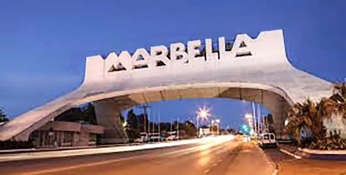 Sale of residential plot in Marbella 1