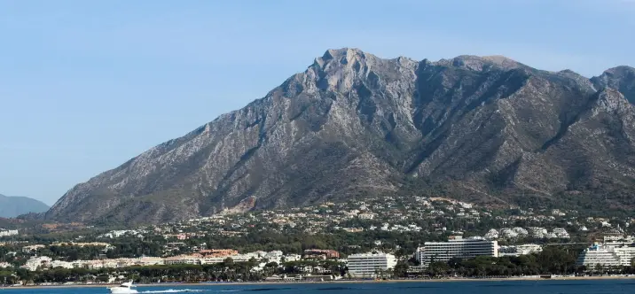 Продажа  жилого участка в Marbella 2