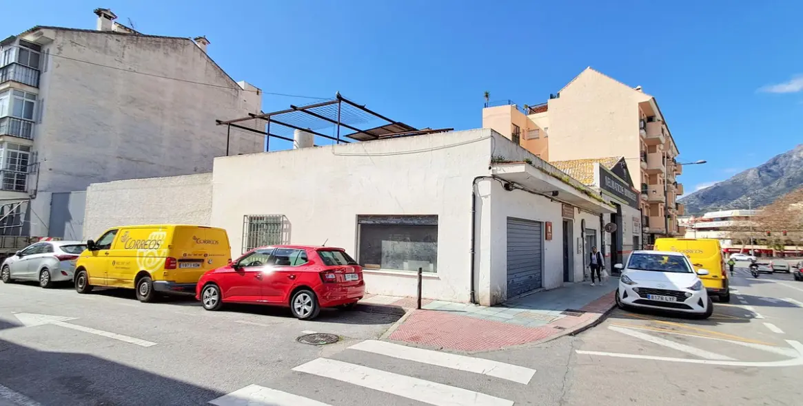 Sale of residential plot in Marbella 4