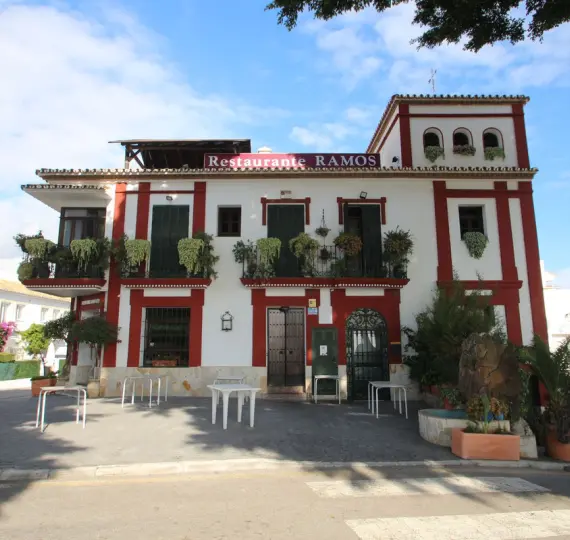 Venta de restaurante en El Paraiso