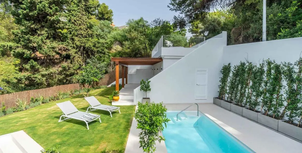 Продажа  отдельно стоящей виллы в Marbella 3