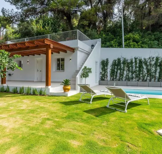 Продажа  отдельно стоящей виллы в Marbella