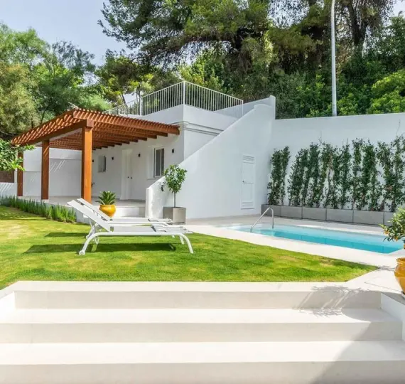 Продажа  отдельно стоящей виллы в Marbella