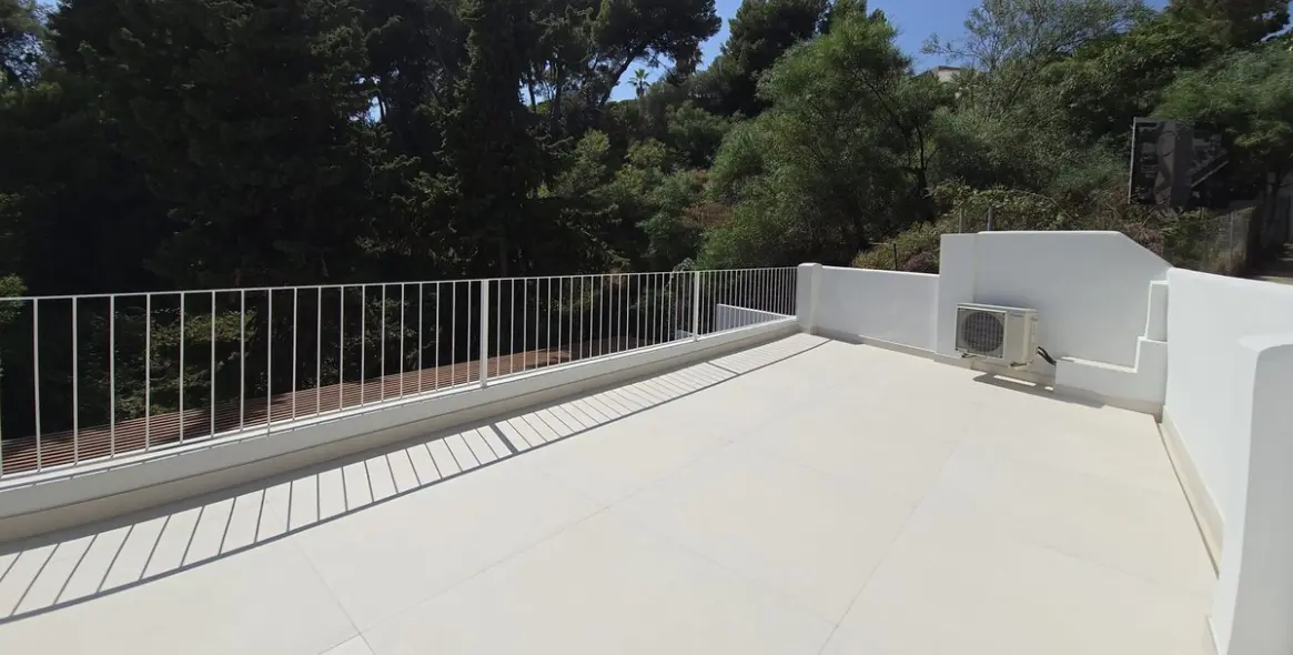 Продажа  отдельно стоящей виллы в Marbella 9