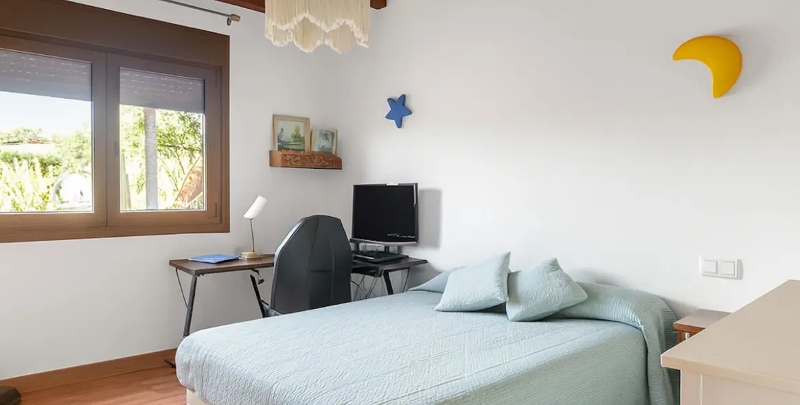 Sale of detached villa in Istán 25