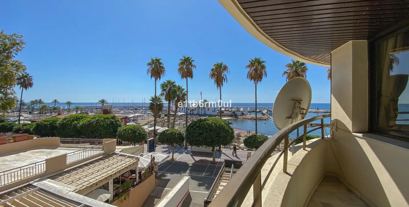 Venta de apartamento en planta media en Marbella 5
