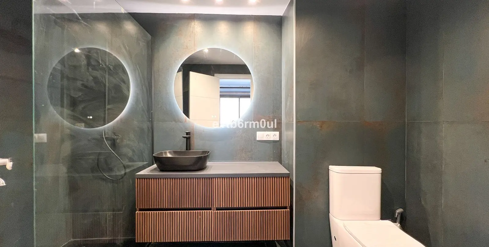 Venta de apartamento en planta media en Marbella 10