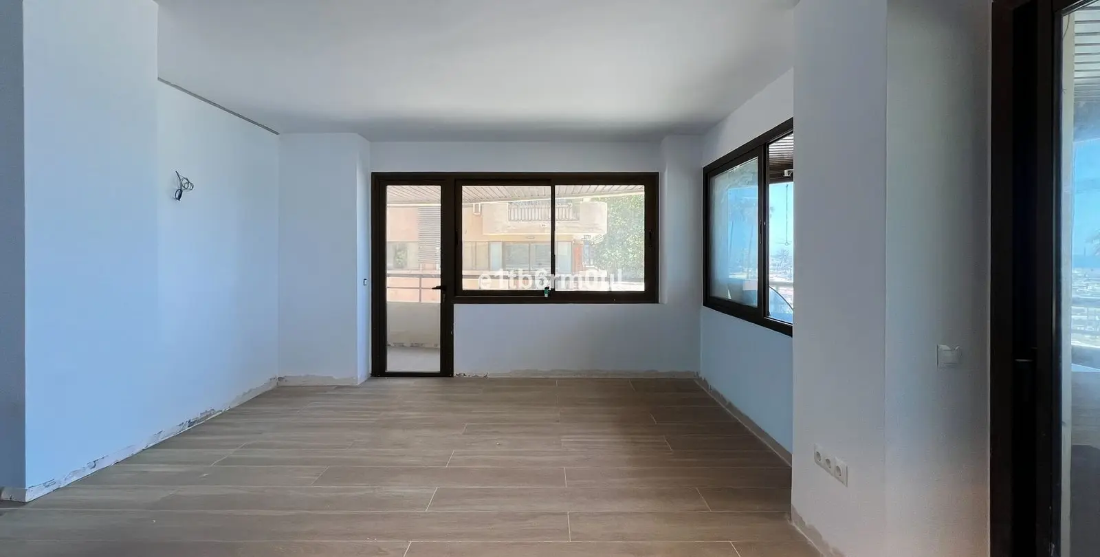 Venta de apartamento en planta media en Marbella 19