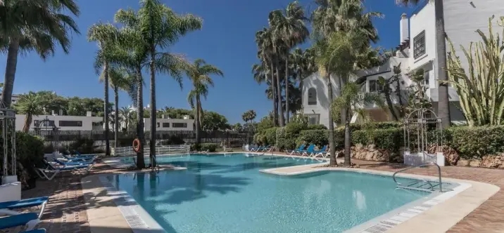 Venta de ático dúplex en Puerto Banús 0