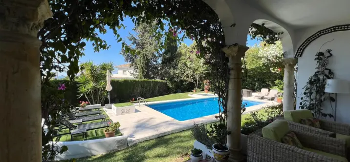 Venta de villa independiente en El Paraiso 0