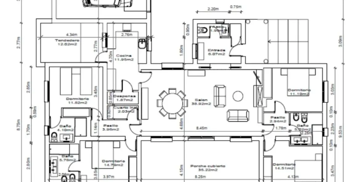 Sale of detached villa in El Paraiso 41