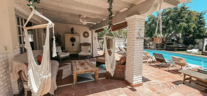 Продажа  отдельно стоящей виллы в Nueva Andalucía 1