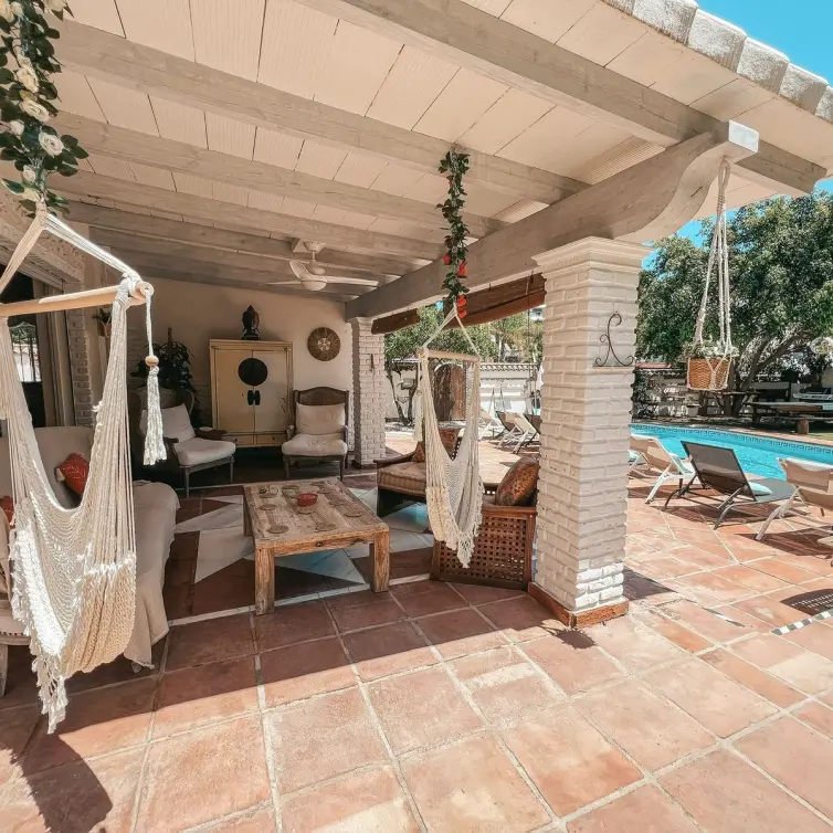 Sale of detached villa in Nueva Andalucía