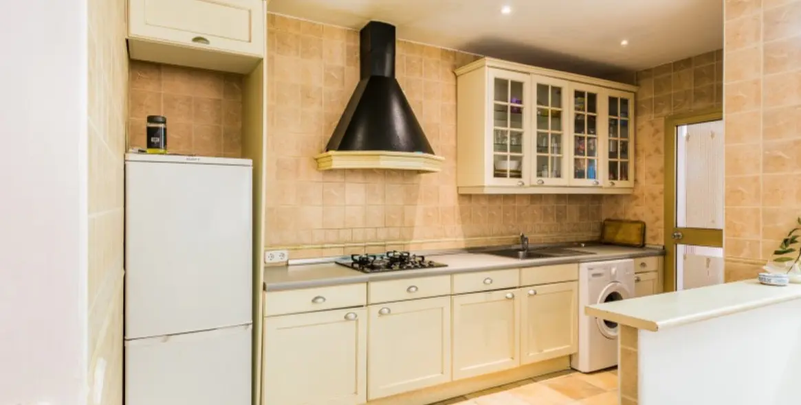 Sale of detached villa in El Rosario 7