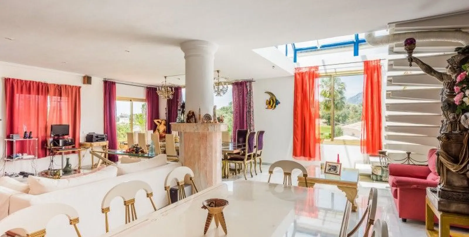Sale of detached villa in El Rosario 4