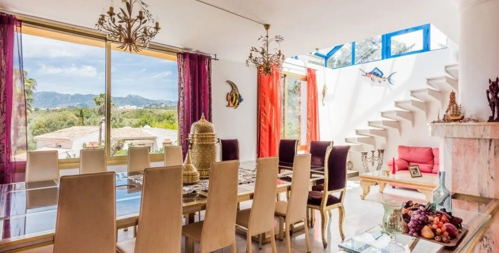 Sale of detached villa in El Rosario 5