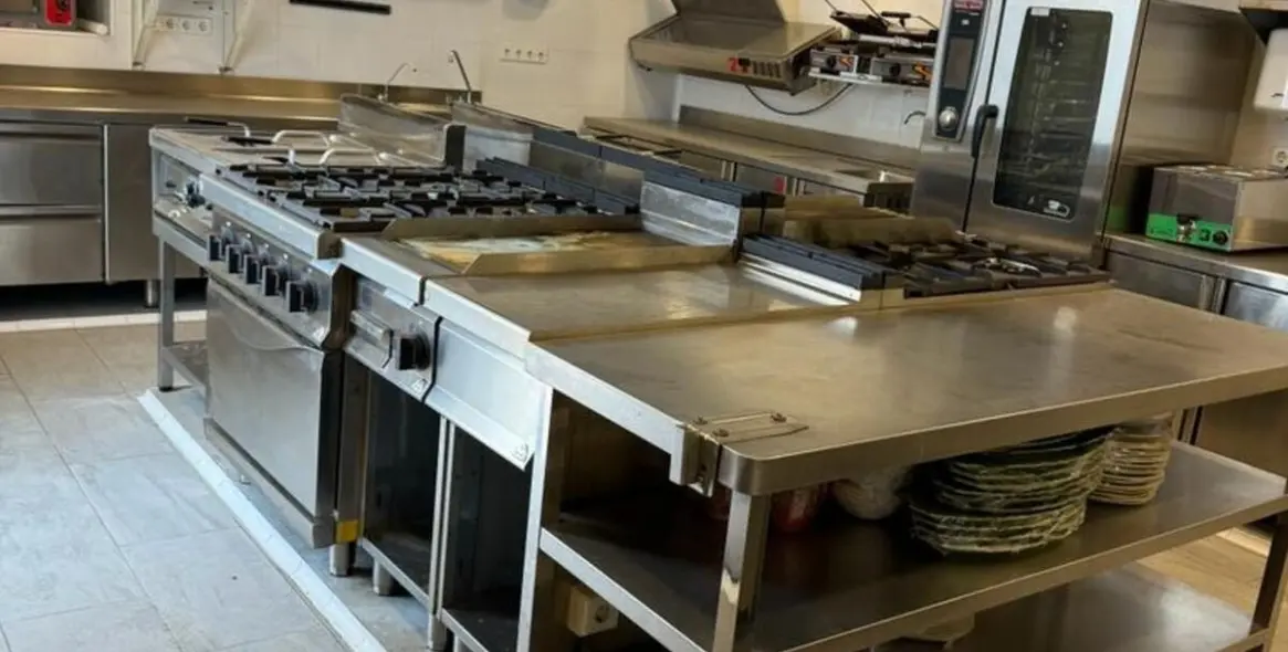 Продажа ресторана в El Paraiso 40