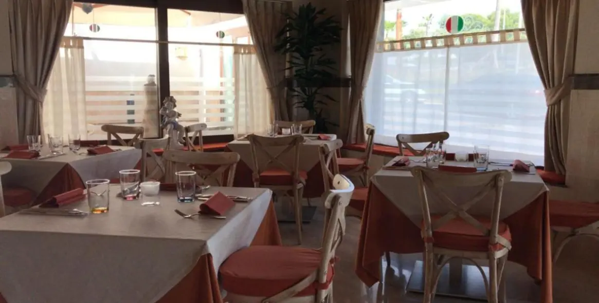 Продажа ресторана в El Paraiso 41