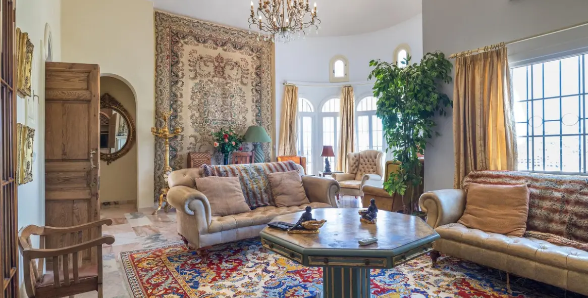 Продажа  отдельно стоящей виллы в Estepona 9