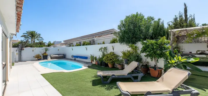 Oтдельно стоящая вилла R5180032 2