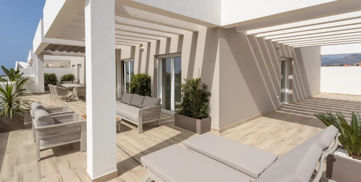 Продажа апартаментов на среднем этаже в Nueva Andalucía 8
