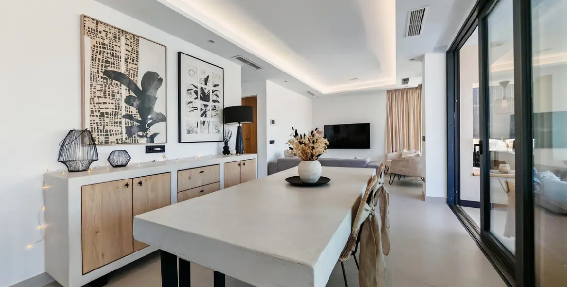Продажа  отдельно стоящей виллы в Estepona 4